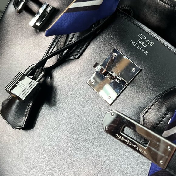 Wirkin Designer Inspired Black Box Leather 30 CM Bag - Picture 6 of 12